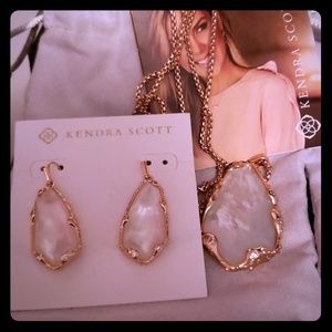 Kendra Scott earring and necklace set